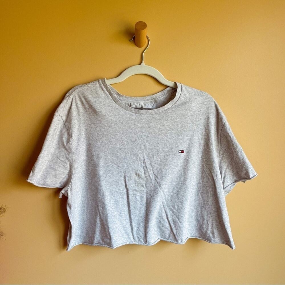 Vintage Tommy Hilfiger Cropped Gray Tee DIY Raw Hem Size Large